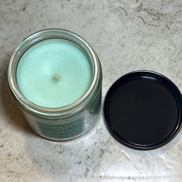 Bath & Body Works Lemon Mint Leaf Single Wick 7oz Jar Candle NWT - Picture 3 of 3